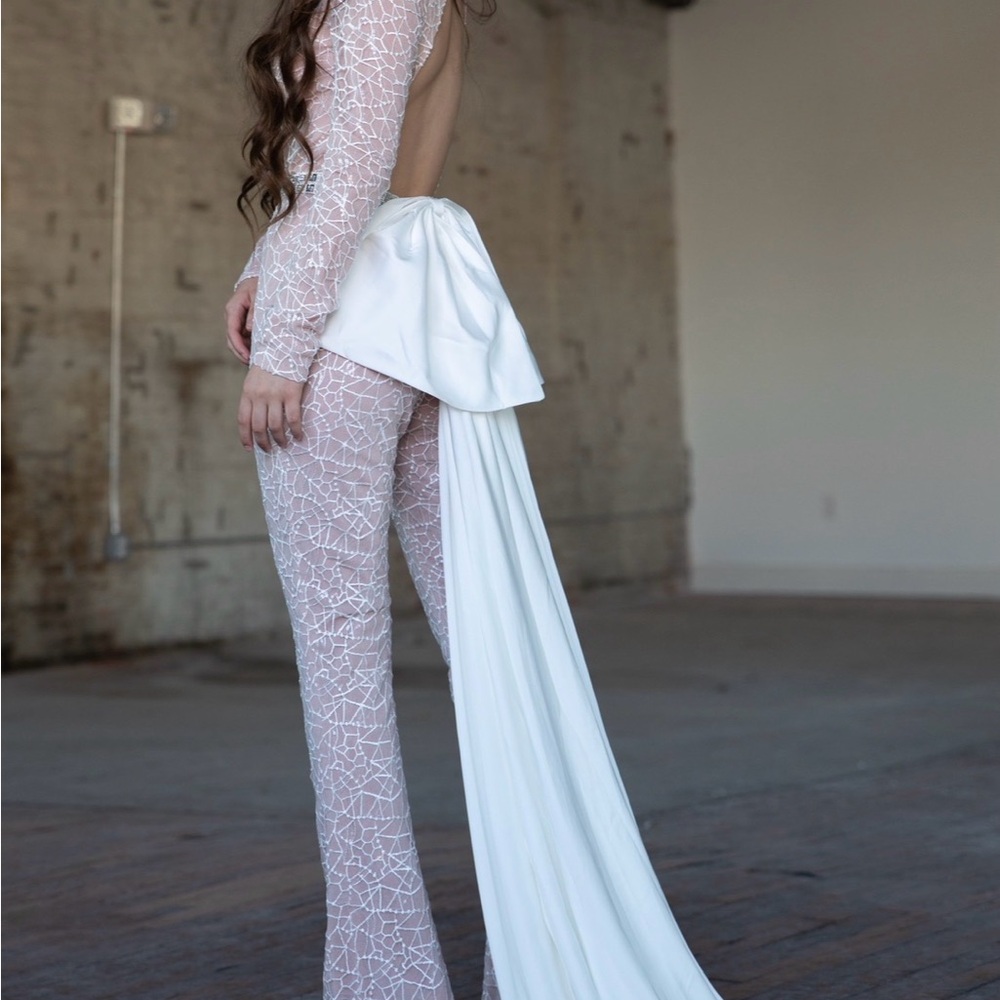 Portia and Scarlett Wedding White Lace Sheer with Jeweled Waistband & Bow Train